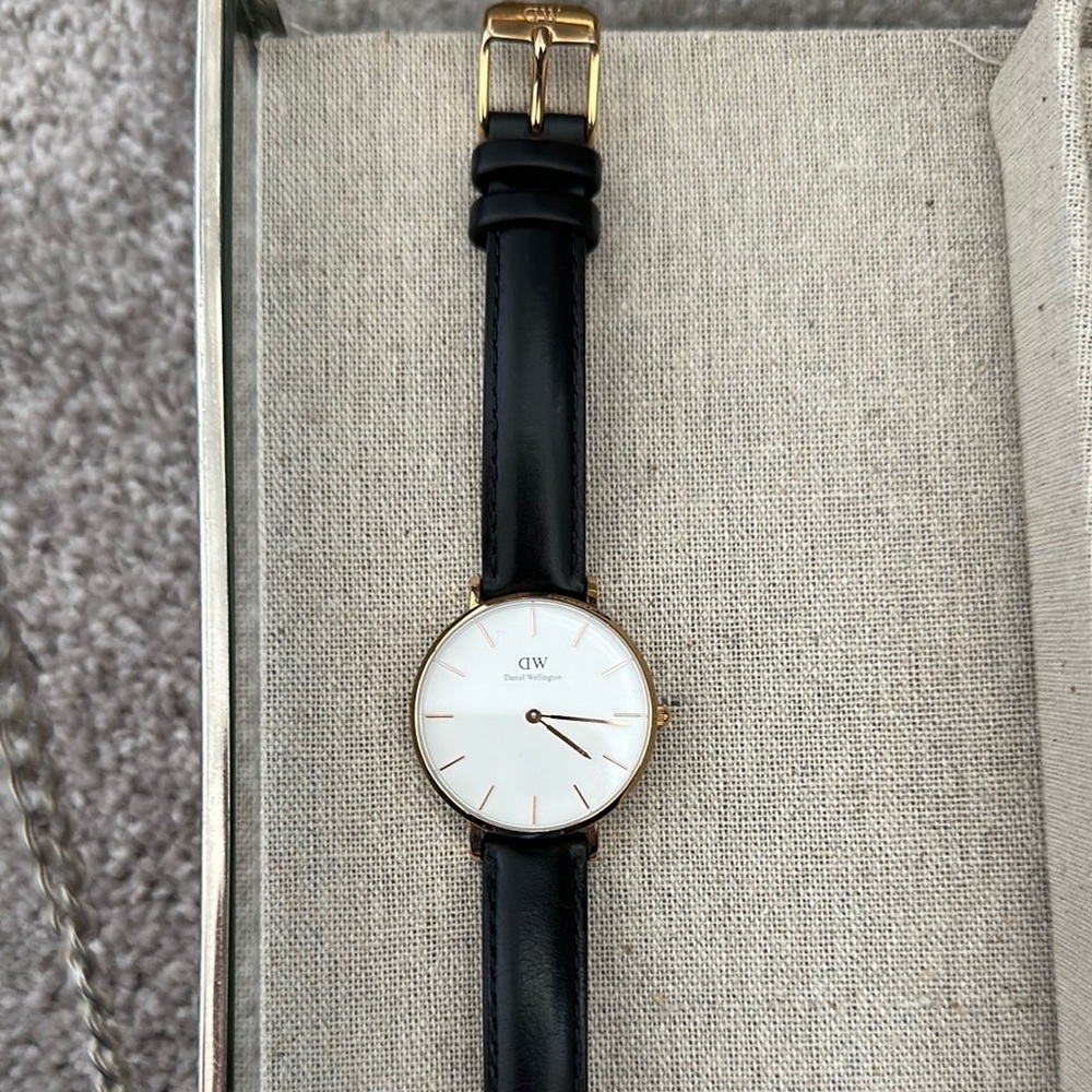 Daniel Wellington Classic Black Watch